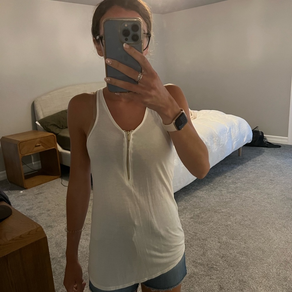 Dynamite zipper tank size xs